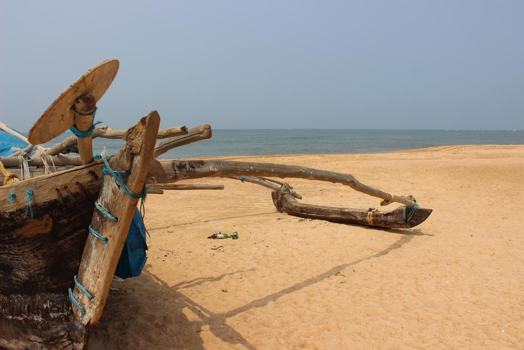 Tivai Beach Cottages Calangute Exterior photo